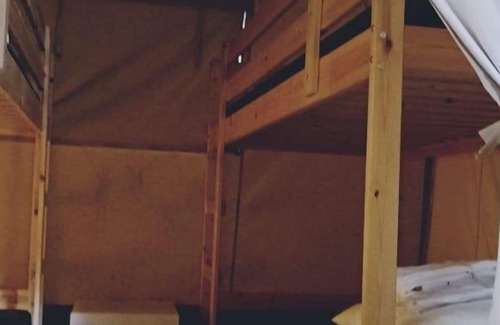 Smuid House | Spend the night in the middle of the Ardennes in your own Safari tent!