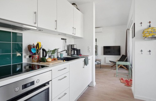 Venemose House | Spend your next waterfront vacation in this supremely comfortable home.