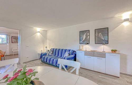 Sperlonga Apartment | Sperlonga Indaco Suite - 2 mins from the Sea