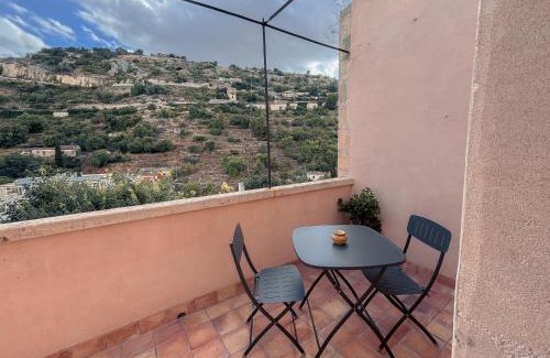 Modica House | Spighe e Fenicotteri