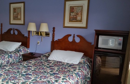 Shelbyville Hotel | Spillway Motel