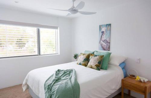 Sandstone Point Apartment | Spinnaker Waters - Entire 2 Bedroom Apartment at Sandstone Point