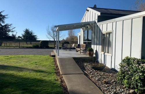 Yaldhurst Cabin | Spires Barn Lodge