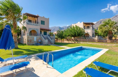 Fragkokastello Villa | Spiros Villas Collection