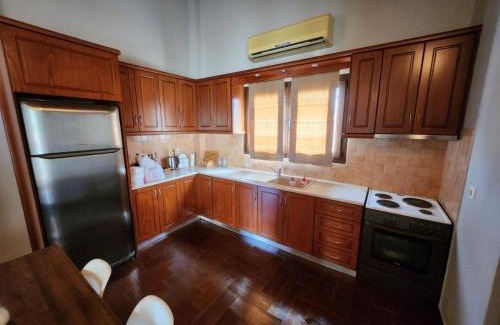 Longos Apartment | Spiti Loggos