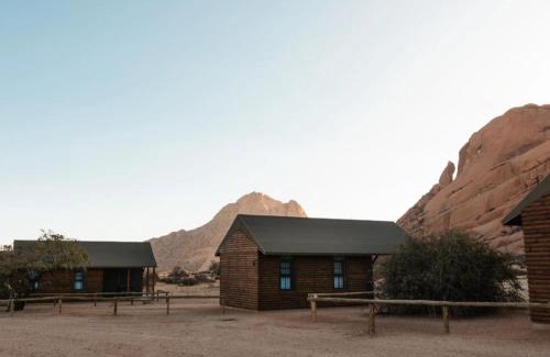Usakos Apartment | Spitzkoppe Cabin Camp