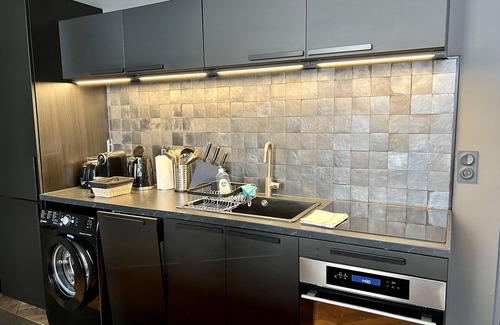 Clermont Ferrand City Centre Apartment | Splendid 2-room apartment 65 m2 17th century town house