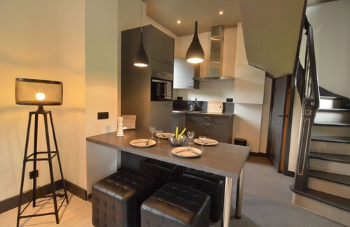 Pepinster House | Splendid Holiday Home in Pepinster with Private Garden, BBQ