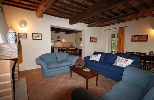 Gualdo Cattaneo Villa | Splendid private villa for 12 people with swimming pool and olive trees
