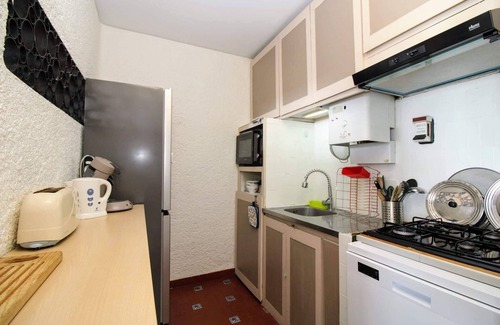 Saint-Cyprien Plage Apartment | Splendid view of the St Cyp port