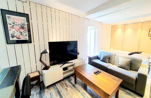 Vannes Apartment | Splendide Appartement Vue Remparts et 100m du Port