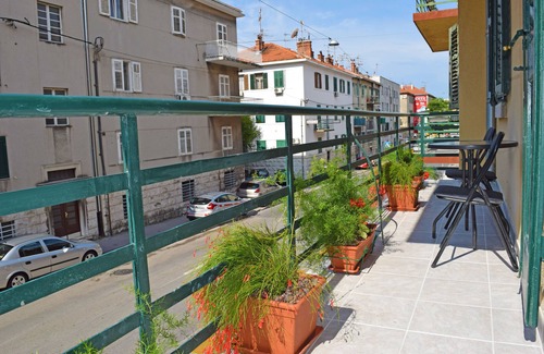 Split Apartment | Split-center- Four bedroom apartment near the beach Bacvice