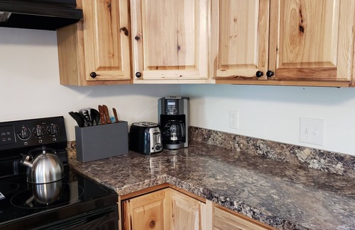 Lake Placid Apartment | Split Rock, private 2 bedroom, 1 1/2 bath apartment, dedicated office space.