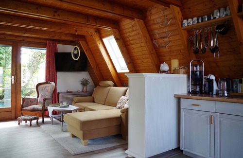 Detern House | Spökenkieker pet-friendly roof-only vacation home in Detern East Frisia