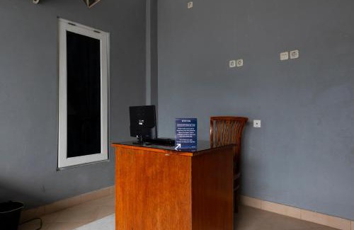 Kupang Hotel | SPOT ON 2063 Bethania Residence