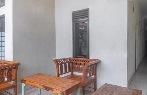 Tanjung Priok Hotel | SPOT ON 3155 Penginapan Banyu Biru Syariah