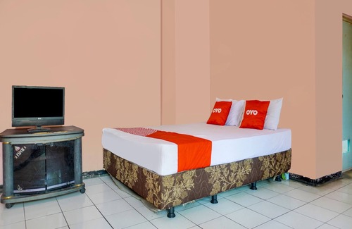 Cikampek House | SPOT ON 91797 Mutiara Guest House