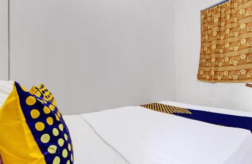 Demak Hotel | SPOT ON 92188 Ndalem Eyang Guesthouse Syariah
