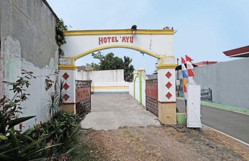 Ungaran Barat Hotel | SPOT ON 92983 Hotel Ayu