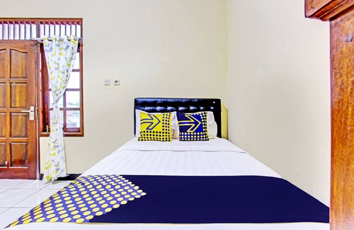 Prambanan Hotel | SPOT ON 93007 Guest House Lestari