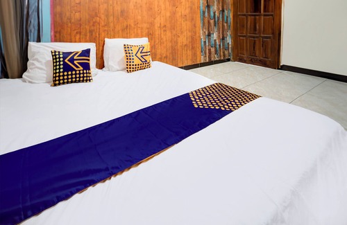 Gresik Hotel | SPOT ON 93149 Karman's Sari 1 Homestay Syariah