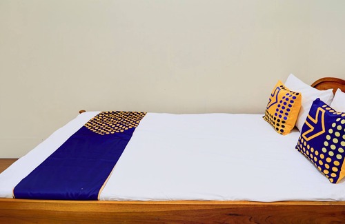 Gresik Hotel | SPOT ON 93149 Karman's Sari 1 Homestay Syariah