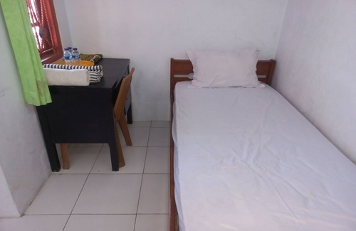 Purwokerto Hotel | SPOT ON 93557 Juan Kostel 2