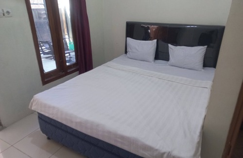 Purwokerto Hotel | SPOT ON 93815 Chimi Rumah Kost