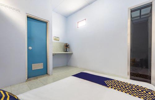Kediri Hotel | SPOT ON 93966 Dhiya Guest House Syariah
