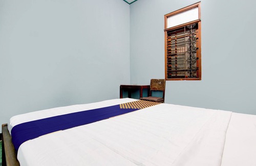 Purwokerto Hotel | SPOT ON 94085 Hotel Agung