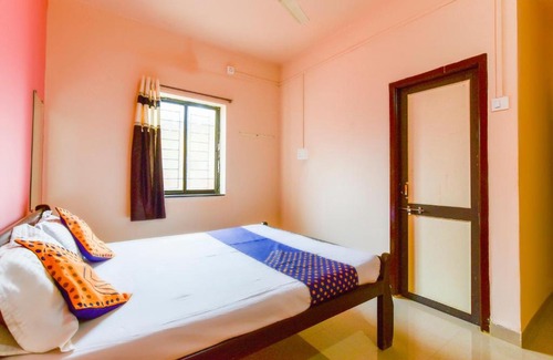 Kolhapur Hotel | SPOT ON Hotel Diamond Lodging And Boarding