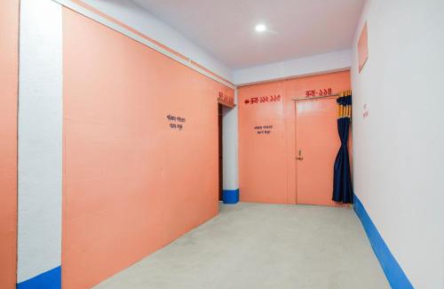 Chakdaha Hotel | SPOT ON Milan Guest House