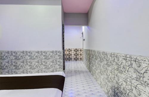 Murshidabad Hotel | SPOT ON The Green Palace