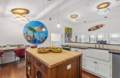 Montauk House | Sprawling Waterviews- Spacious Luxury Designer Home- Pool