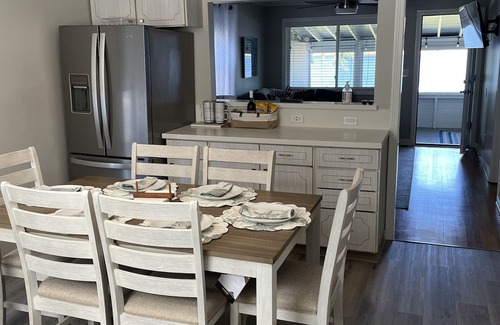 Winchester Cottage | SPRING 2025! Cozy WATERFRONT Cottage on Highland Lake, CT - central a/c & heat