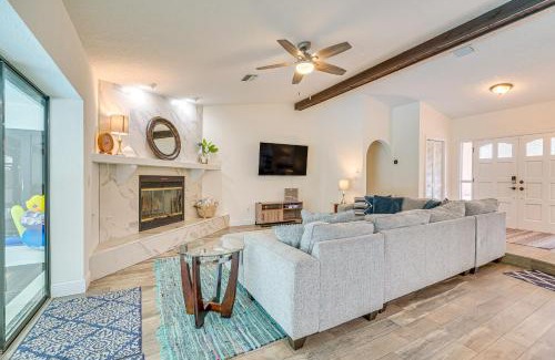 Spring Hill House | Spring Hill Retreat with Pool 7 Mi to Weeki Wachee!