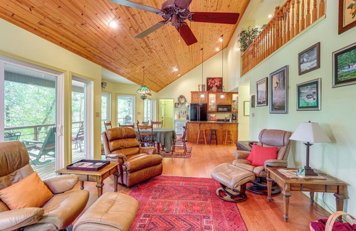 Mammoth Spring House | Spring River Vacation Rental w/Deck & Views