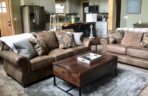 Bethel Cabin | Spring skiing at Sunday River!