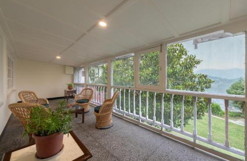 Knollswood Hotel | Springfields - A Heritage Palace Since 1902