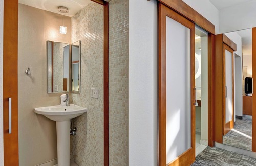 Mount Adams Hotel | Springhill Suites by Marriott Midtown Cincinnati