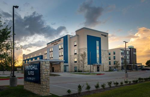 McKinney Hotel | SpringHill Suites by Marriott Dallas McKinney
