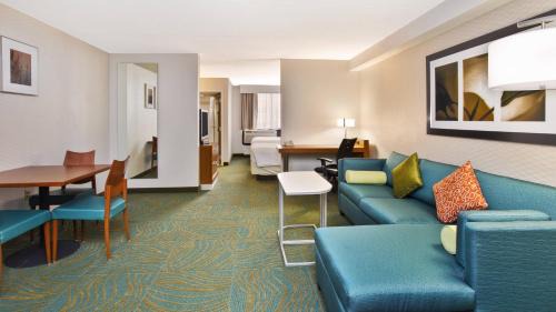 Elmhurst Hotel | Springhill Suites by Marriott Chicago Elmhurst Oakbrook Area