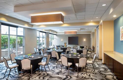 Florida Central Atlantic Coast Hotel | SpringHill Suites by Marriott Orlando at FLAMINGO CROSSINGS Town Center-Western Entrance
