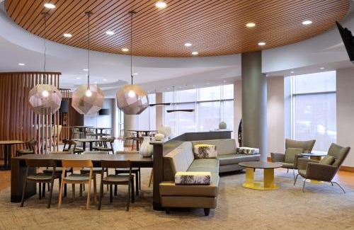 Mount Lebanon Hotel | SpringHill Suites by Marriott Pittsburgh Mt. Lebanon