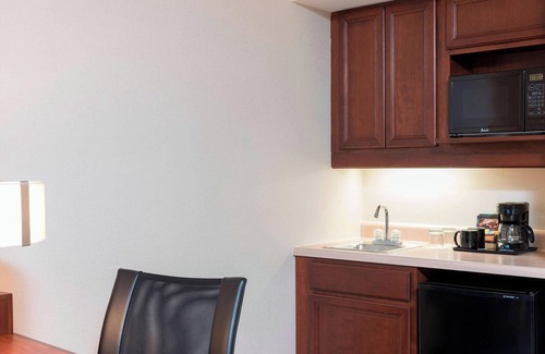 Norwood Park Hotel | SpringHill Suites Chicago O'Hare by Marriott