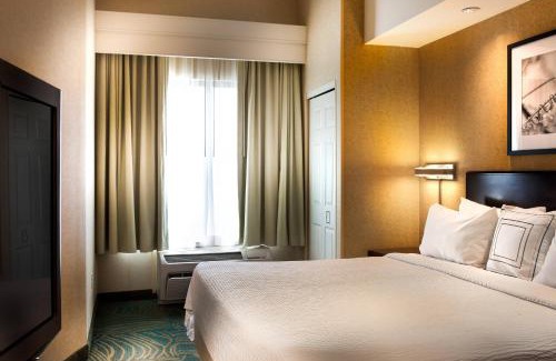 Grapevine Hotel | SpringHill Suites Dallas DFW Airport North/Grapevine