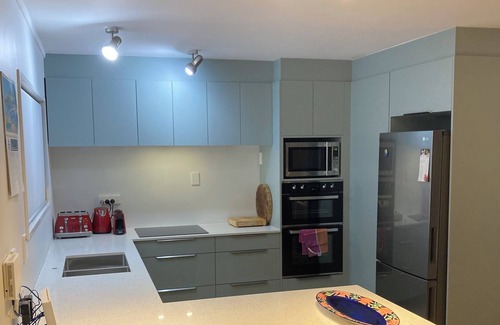 Mount Maunganui House | Springtide Bach at the Mount