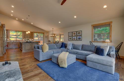 Truckee House | Spruce Haven by Tahoe Getaways at Tahoe Donner - Luxury Pet Friendly Cabin w Private Hot Tub