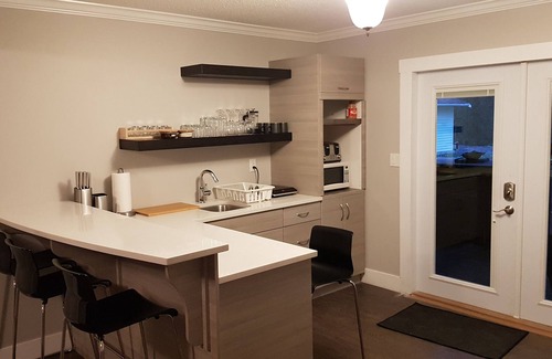 Cultus Lake House | sputum r. DO NOT BOOK. nnn