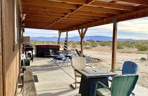 Landers House | Spy Mountain Hideaway On 5 Acres W/Hot Tub & Privacy! 1 Bedroom Home by RedAwning